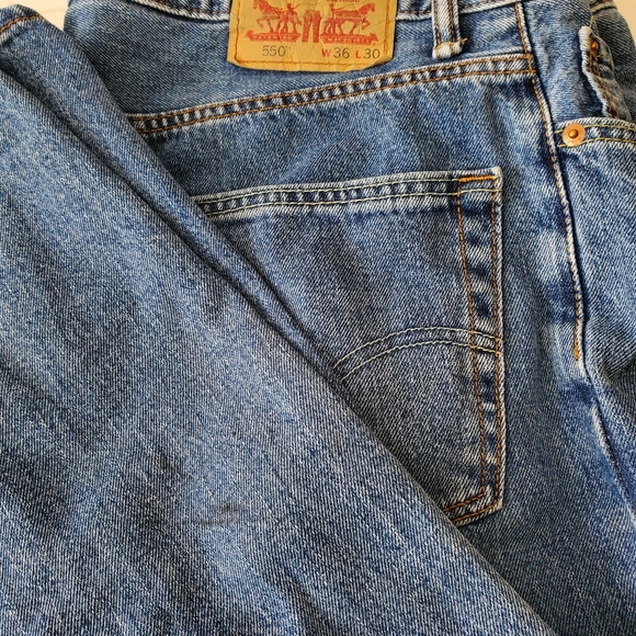 💗HP💗  Levi  Jeans - Picture 5 of 6